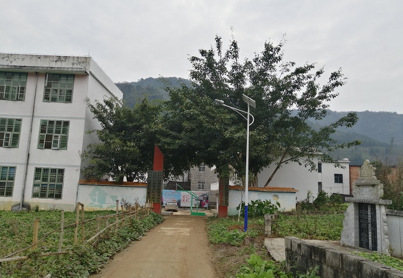 太陽能路燈維護(hù)保養(yǎng)指南