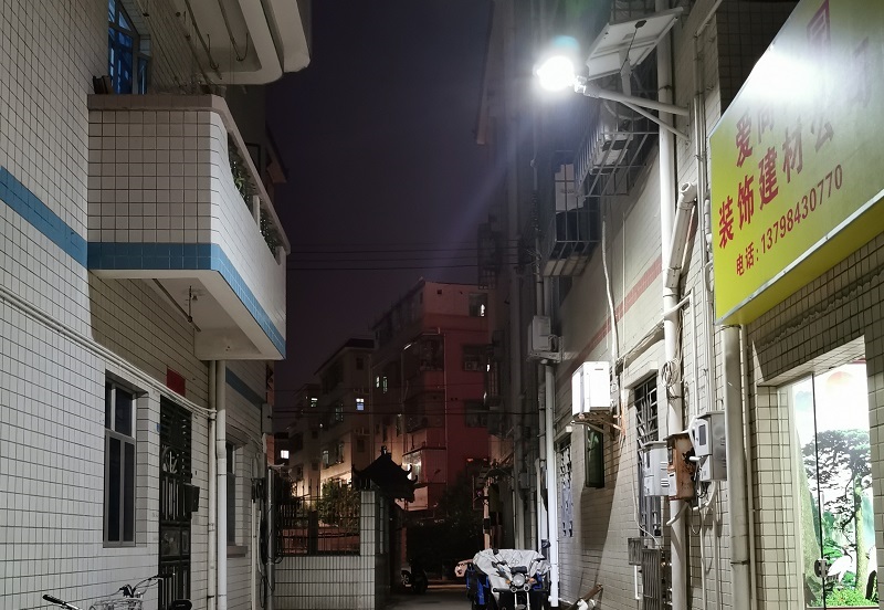 安全穩(wěn)定太陽(yáng)能路燈性能簡(jiǎn)析