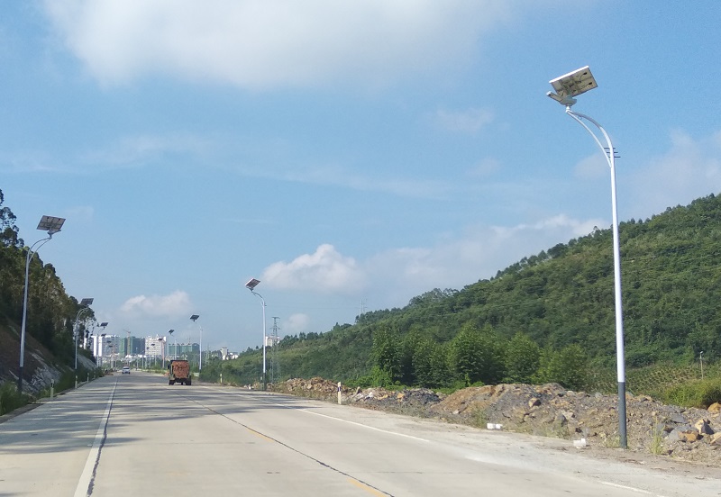 太陽(yáng)能路燈品牌如何贏(yíng)得客戶(hù)信任