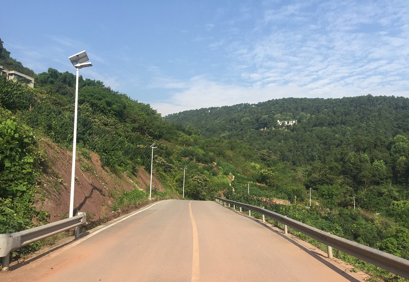 太陽能路燈廠家介紹：智能照明解決方案