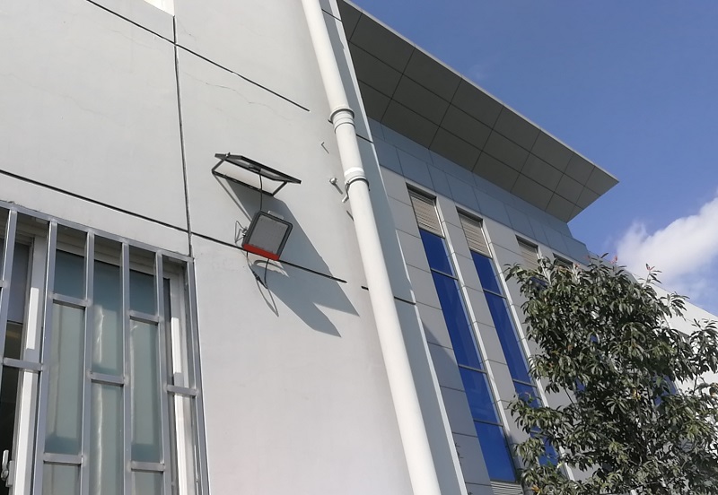 太陽能路燈廠家如何保障售后服務(wù)